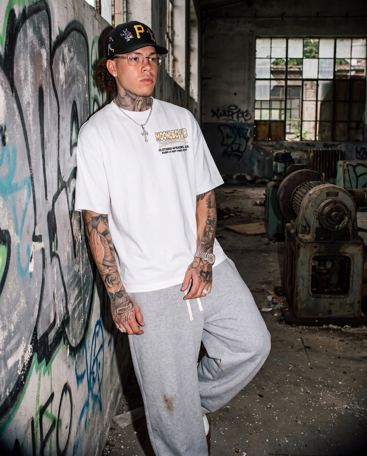 ONCE IN A BUCK MOON GRAPHIC (WHITE) TEE
