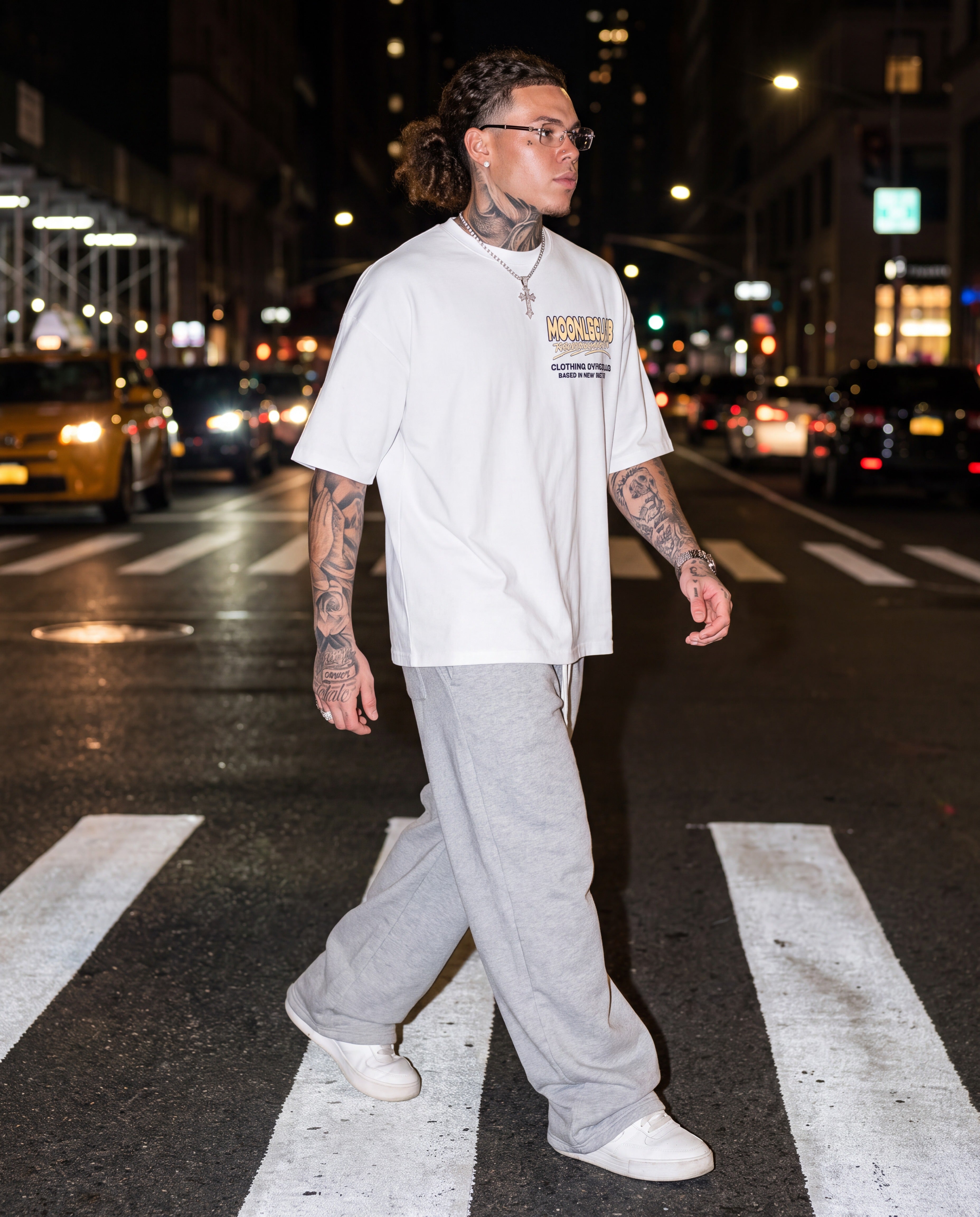ONCE IN A BUCK MOON GRAPHIC (WHITE) TEE
